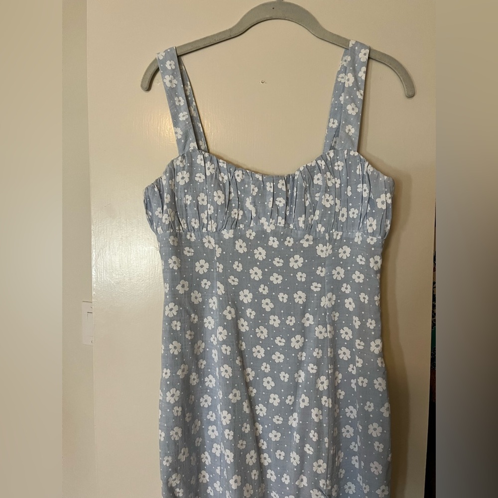 Midi dress in blue floral - Princess Polly